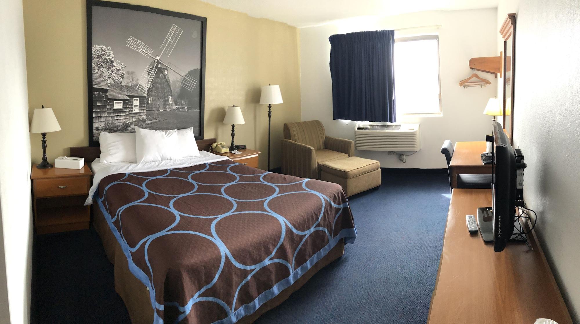 Super 8 By Wyndham Montgomery Maybrook Exterior foto