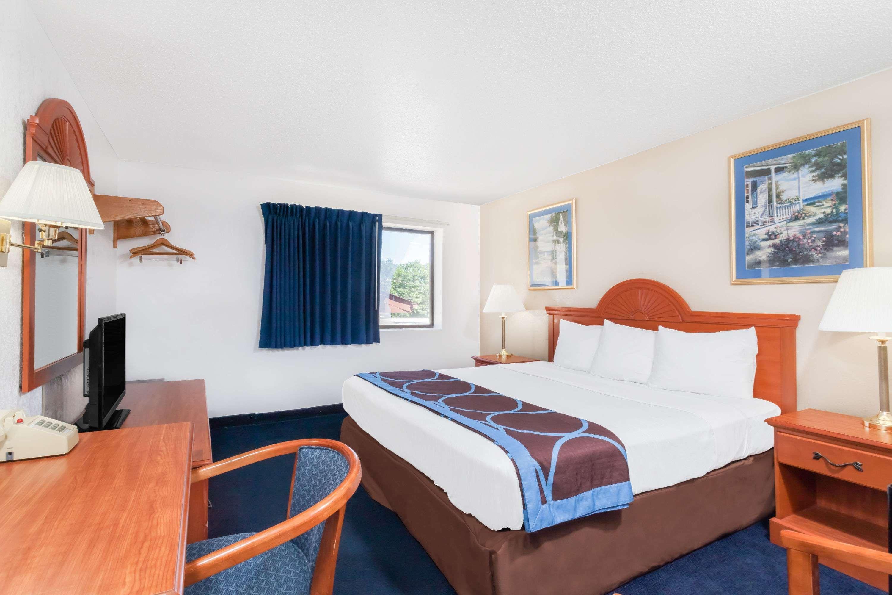 Super 8 By Wyndham Montgomery Maybrook Exterior foto